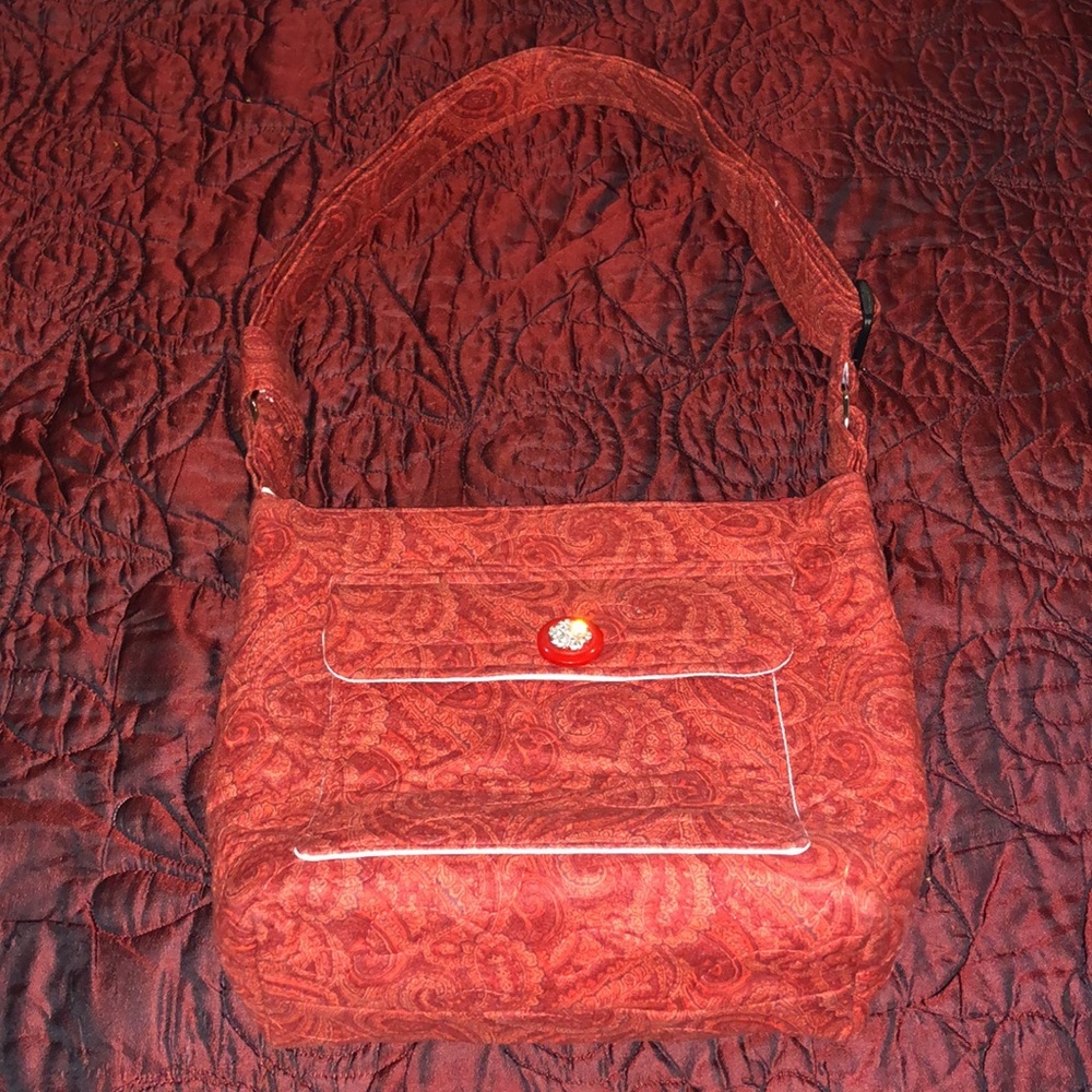 Red Paisley quilted bag (VB style)